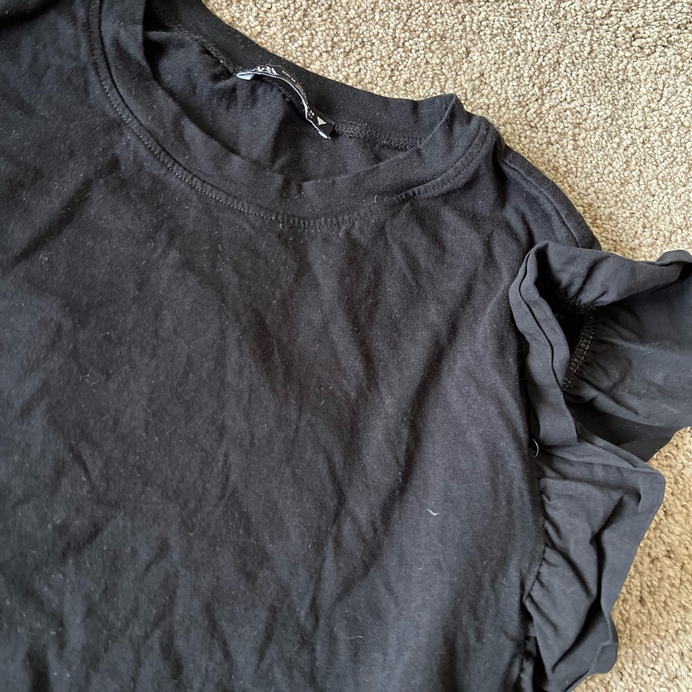 Zara black ruffle top size medium